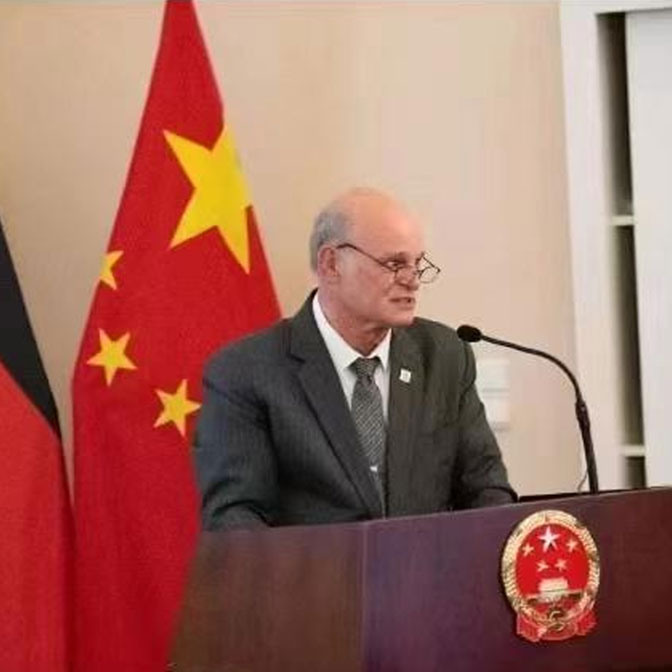 維卡德中文化經濟聯合會領導